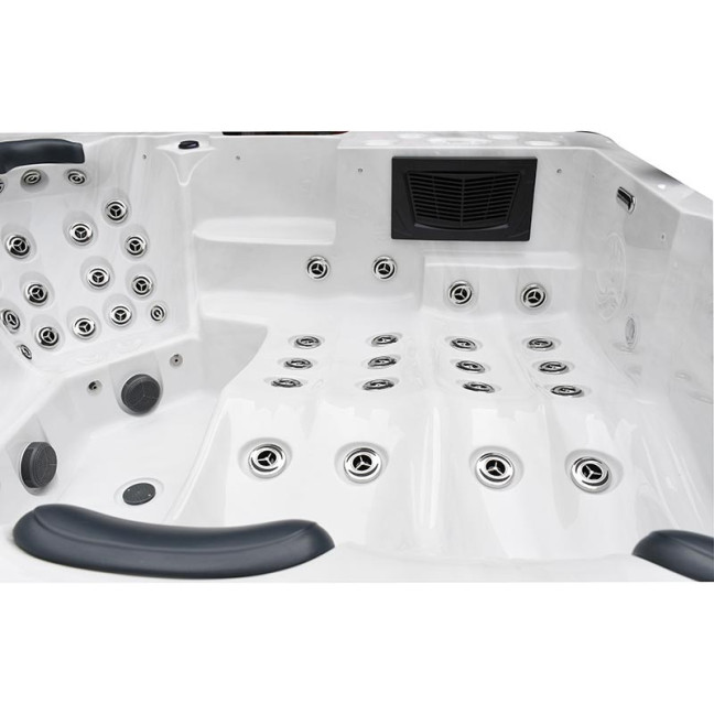 Dunö hot tub