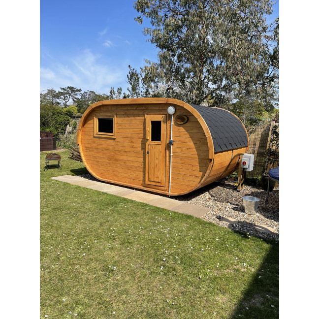 Oval Classic Outdoor Sauna for 5 people / Electric or Wood Burning Harvia Stove / High Quality Heat Treated Scandinavian Spruce